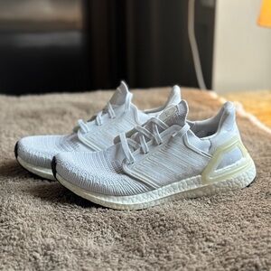 Adidas UltraBoost Sneakers